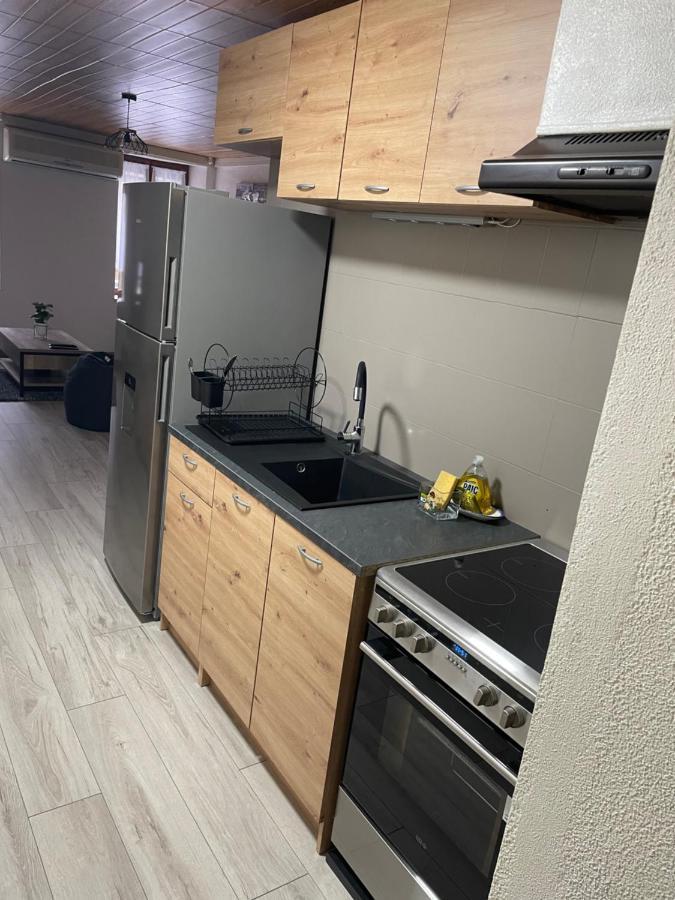 Chez Tikaf Apartment Сен-Клод Екстериор снимка
