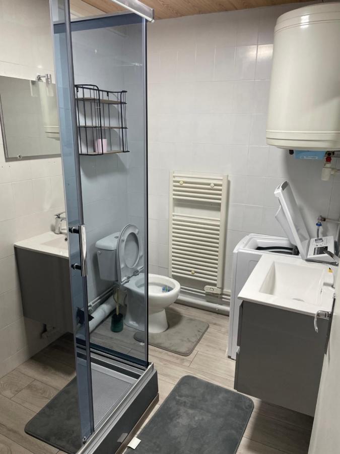 Chez Tikaf Apartment Сен-Клод Екстериор снимка